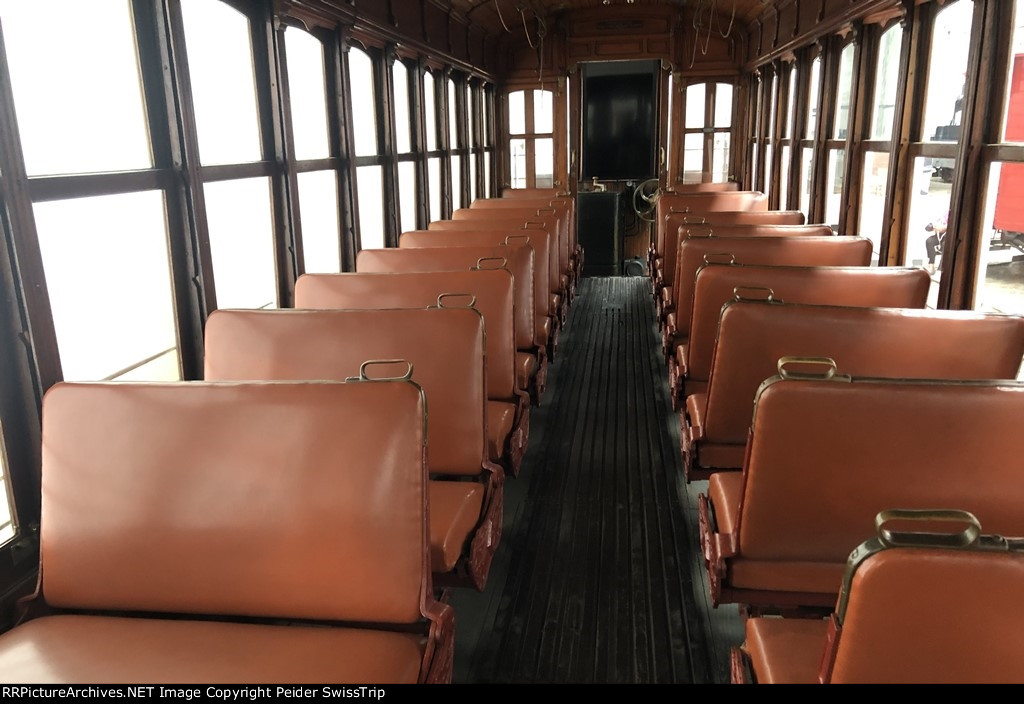 Historic streetcars in Porto